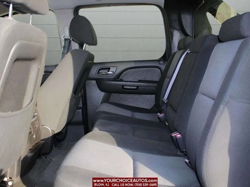 Used 2011 Chevrolet Avalanche LS image 11