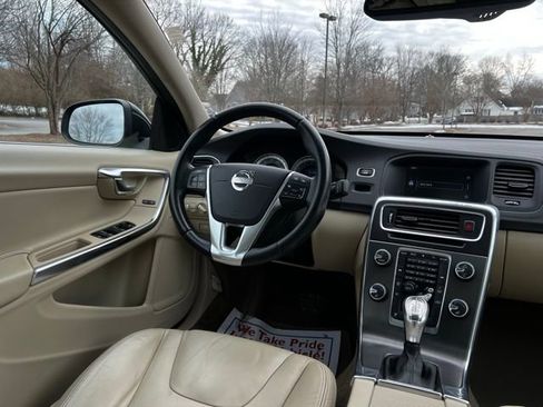 Used 2013 Volvo S60 T5 FWD image 29