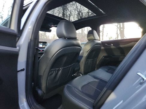 Used 2023 Kia K5 GT-Line image 10