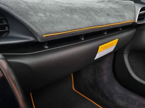 Used 2025 McLaren Artura Spider image 56