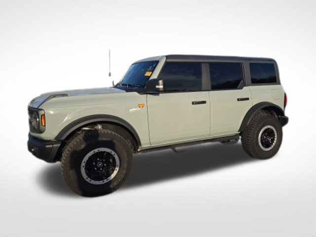Used 2023 Ford Bronco Badlands AWD/4WD image 6