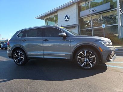 Certified 2022 Volkswagen Tiguan SEL R-Line