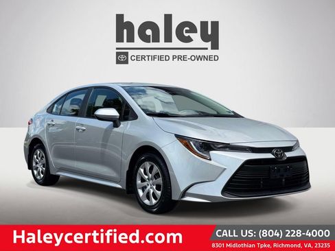 Used 2026 Toyota Corolla LE FWD image 1