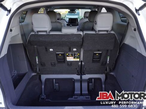 Used 2023 Toyota Sienna XLE image 66
