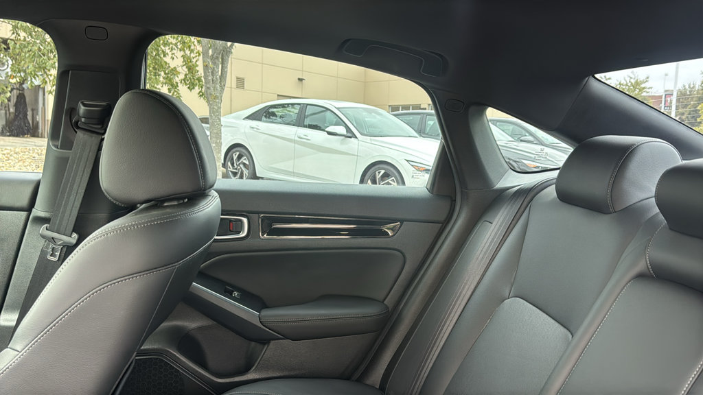 Used 2025 Honda Civic Sport Touring image 30