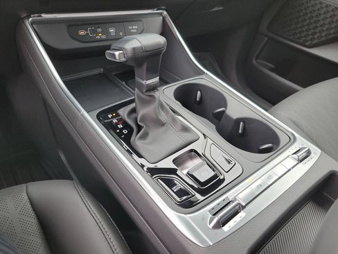 New 2026 Kia Carnival SX w/ SX Dark Edition Package image 15