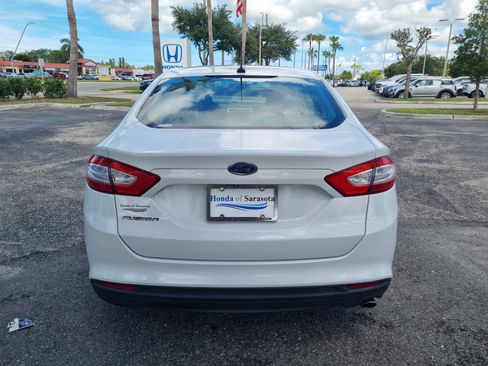 Used 2015 Ford Fusion S FWD image 6