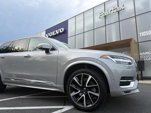 Certified 2023 Volvo XC90 B6 Plus AWD/4WD image 1