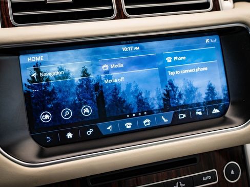 Used 2017 Land Rover Range Rover Supercharged image 30