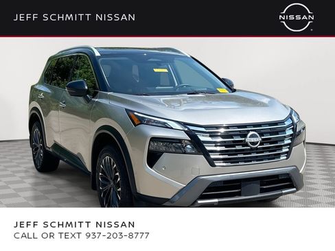 Certified 2025 Nissan Rogue SL w/ Tech Package AWD/4WD image 1