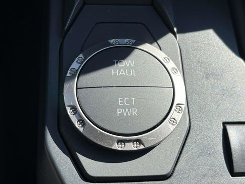 Used 2024 Toyota Tacoma SR5 image 16