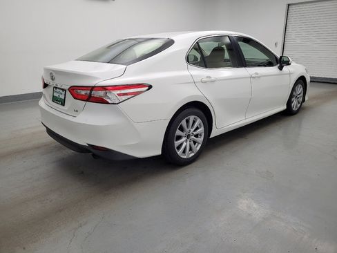 Used 2018 Toyota Camry LE FWD image 10