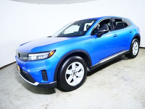 Used 2024 Honda Prologue EX image 3