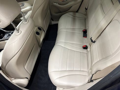 Used 2019 Mercedes-Benz GLC 300 GLC 300 image 14