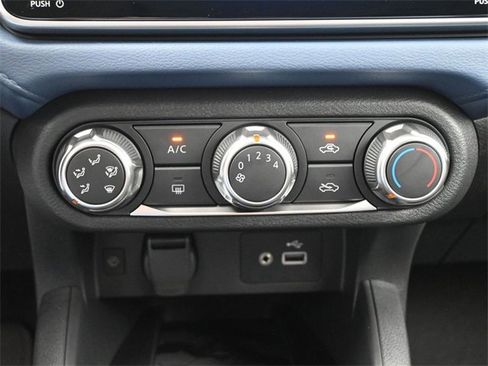 New 2025 Nissan Versa SV w/ Trunk Package image 9