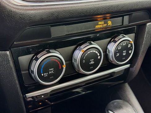 Used 2017 MAZDA MAZDA6 Sport image 17