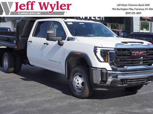New 2025 GMC Sierra 3500 Pro w/ Convenience Package AWD/4WD image 1
