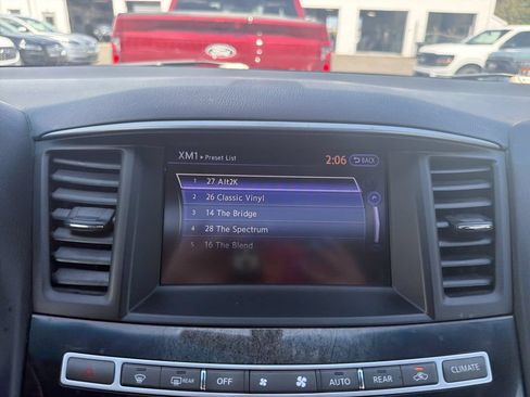 Used 2013 INFINITI JX35 AWD w/ Premium Pkg image 24