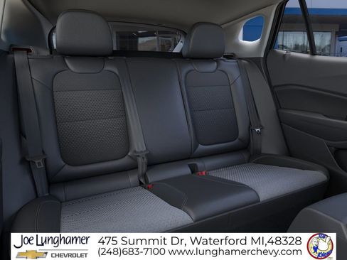 New 2026 Chevrolet Trax LT FWD image 17