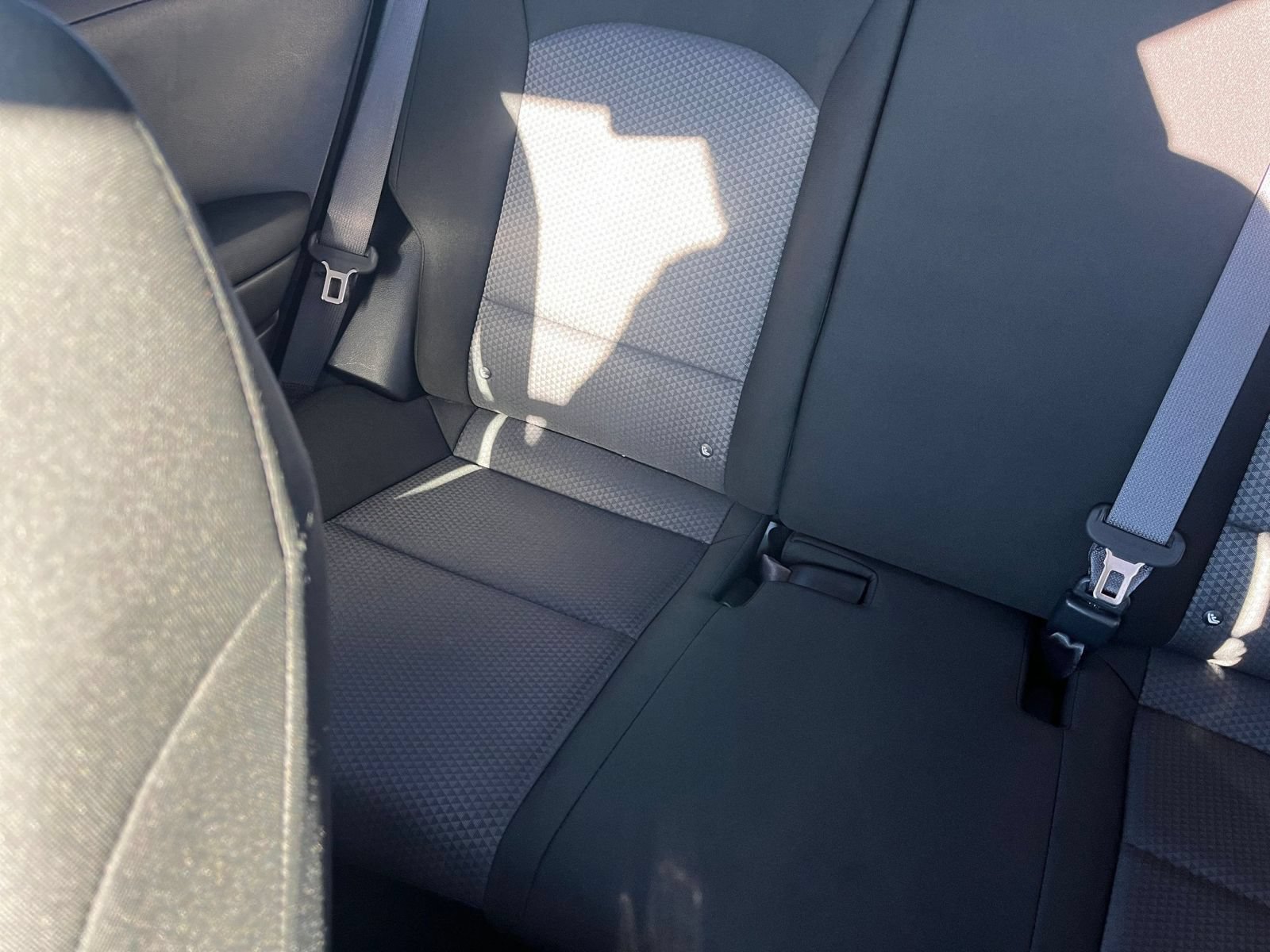 Used 2025 Kia Soul LX w/ LX Technology Package FWD image 38