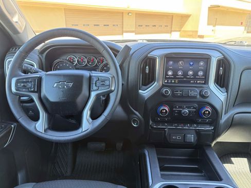 Used 2022 Chevrolet Silverado 1500 LT Trail Boss w/ Safety Package image 17