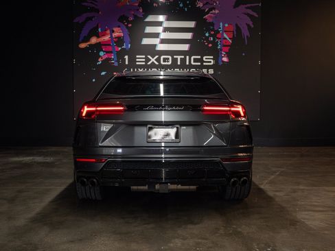 Used 2019 Lamborghini Urus AWD/4WD image 5