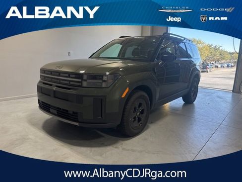 Used 2025 Hyundai Santa Fe XRT image 1