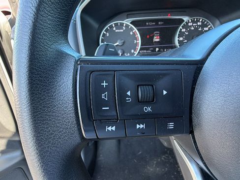 Used 2024 Nissan Rogue SV AWD/4WD image 26