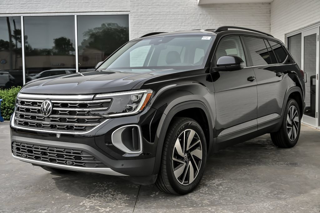 Used 2024 Volkswagen Atlas SE FWD image 6