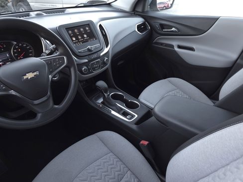 Used 2022 Chevrolet Equinox LT image 13