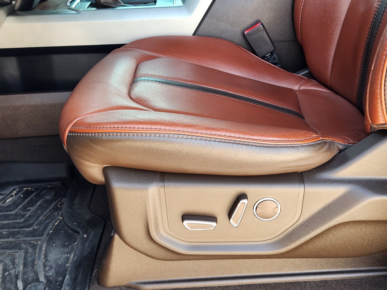 Used 2020 Ford F150 King Ranch w/ FX4 Off-Road Package AWD/4WD image 28