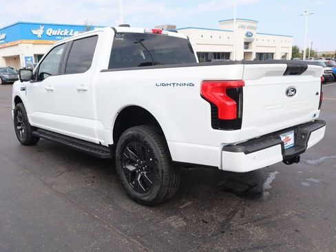 Used 2025 Ford F150 Lightning Flash image 23
