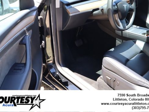 Used 2024 Tesla Model Y Long Range AWD/4WD image 20