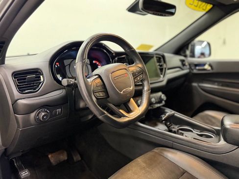 Used 2022 Dodge Durango GT image 11