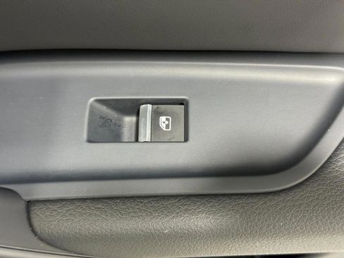 Certified 2025 Audi Q5 Premium w/ Convenience Plus Package image 23