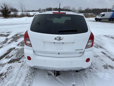 Used 2014 Chevrolet Captiva Sport LTZ image 4