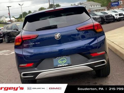 Certified 2023 Buick Encore GX Select AWD/4WD image 9
