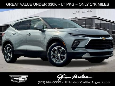 Used 2024 Chevrolet Blazer LT w/ Convenience Package FWD image 1