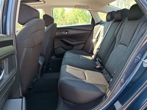 Used 2023 Honda Accord EX image 10