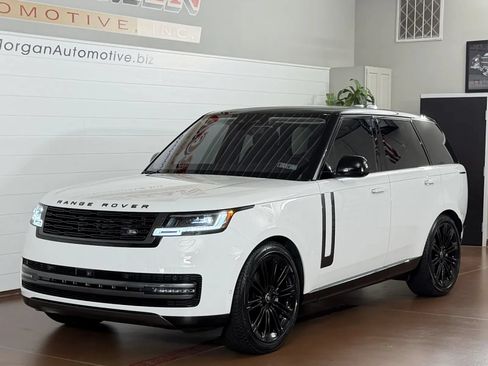 Used 2022 Land Rover Range Rover SE AWD/4WD image 7