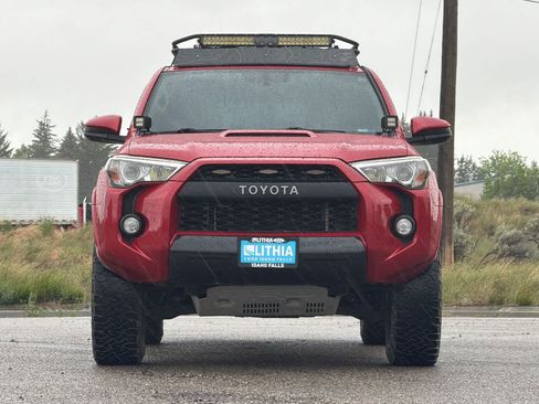 Used 2017 Toyota 4Runner TRD Pro AWD/4WD image 10