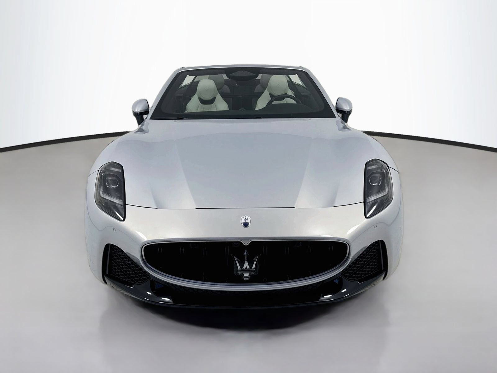 Used 2026 Maserati GranCabrio Modena AWD/4WD image 2