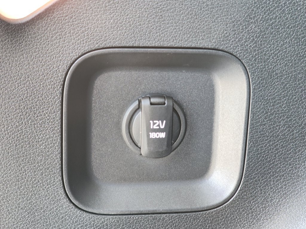Certified 2023 Kia Sportage EX FWD image 14