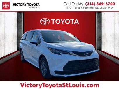 Used 2024 Toyota Sienna LE