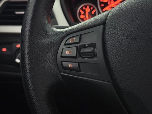Used 2013 BMW 328i xDrive Sedan AWD/4WD image 39