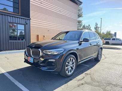 Used 2019 BMW X5 xDrive40i w/ Premium Package 2