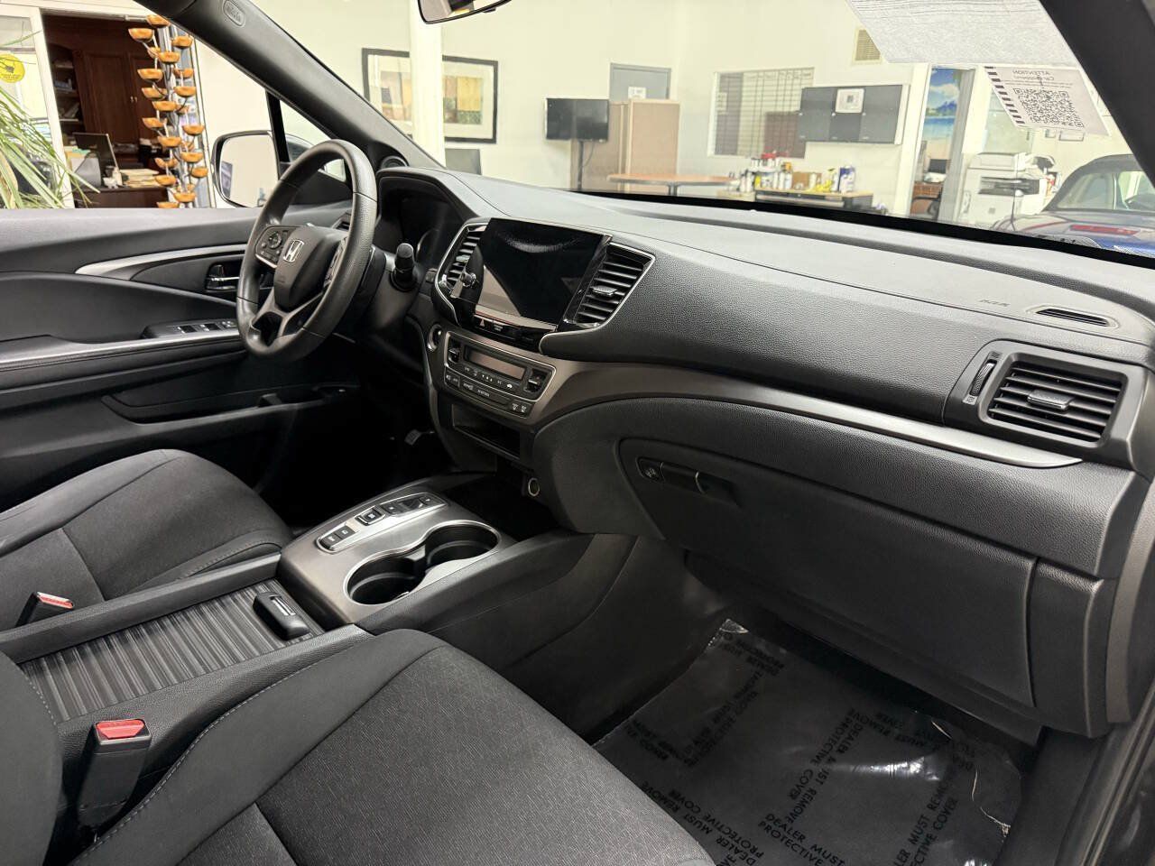 Used 2021 Honda Passport Sport image 17