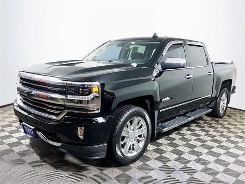 Used 2018 Chevrolet Silverado 1500 High Country image 4