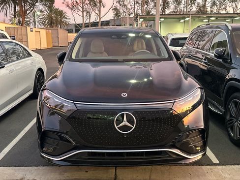 Certified 2023 Mercedes-Benz EQS 580 4MATIC SUV image 6