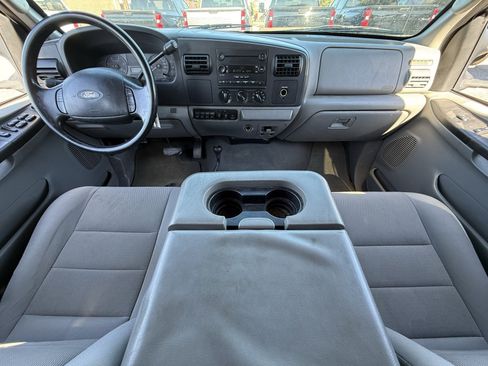 Used 2007 Ford F250 Lariat image 17